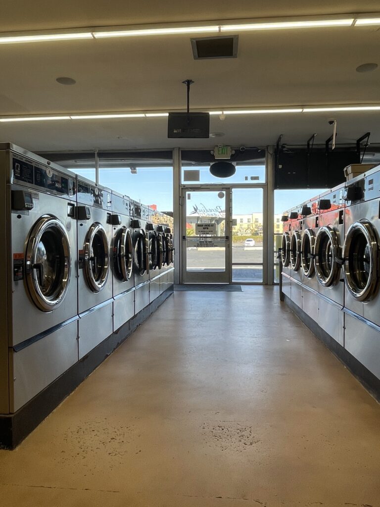 Roseville Laundromat | Ascot Drive | Paradise Laundry